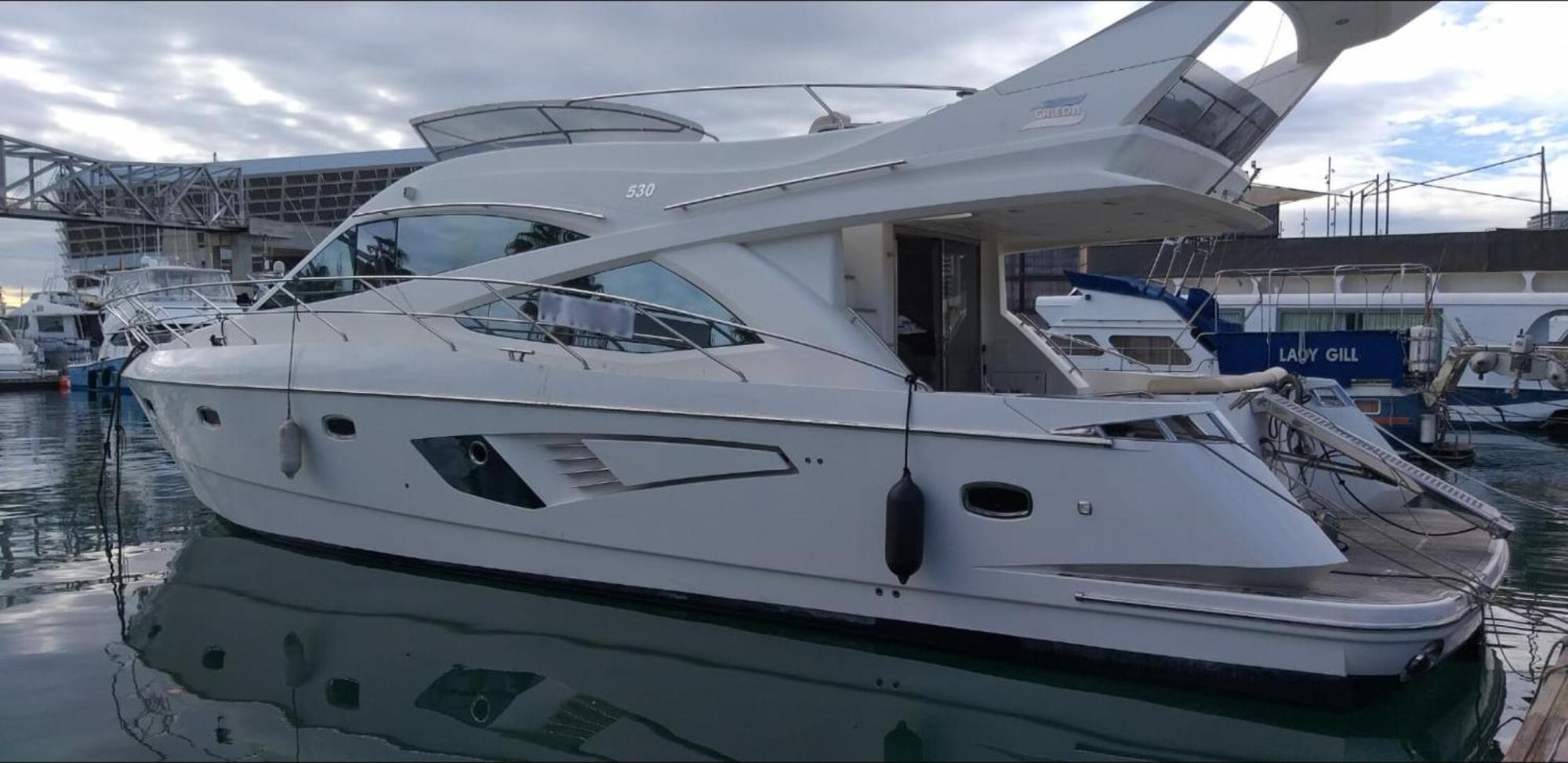 Yacht In Barcelona Hotel Sant Adria de Besos Exterior photo